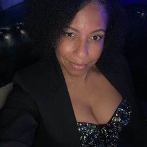 Meet your Posher, Kenyatta